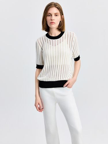 Color Block Pullover - E.B.M (Edition by Michaa) - Modalova