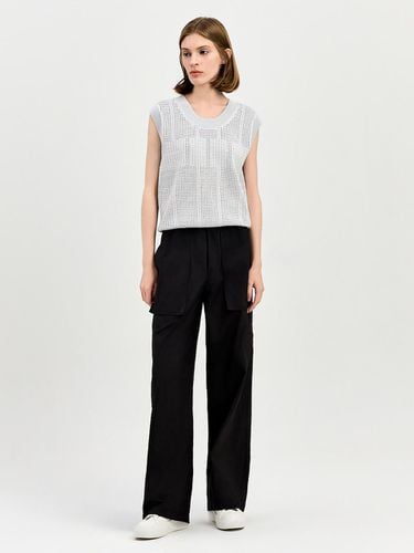 Pocket Detail Pants - E.B.M (Edition by Michaa) - Modalova