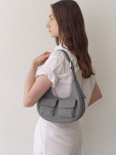 Cargo Shoulder Bag Nylon - ROH SEOUL - Modalova