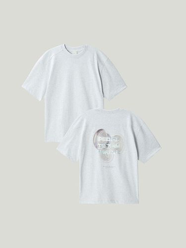 Basic Graphic T-Shirt_Grey Wheel - EZIO - Modalova