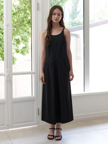 Semi Halter Long Dress_Black - KINDABABY - Modalova