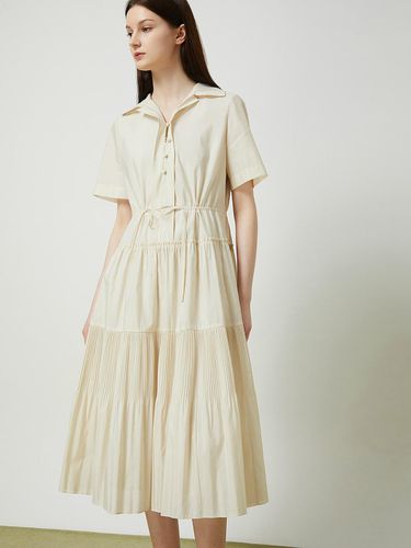 Pleated Shirt Collar Dress - Light Beige - CC collect - Modalova