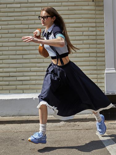 Hem Contrast Pleated Flare Skirt - Navy - CC collect - Modalova