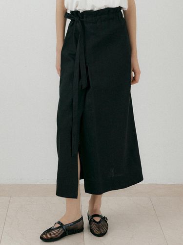 Ramie Linen Belt Straight Banded Skirt_Black - L’oiE - Modalova