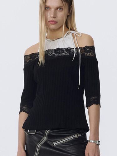 Lace Off Shoulder Layered Top_Black - NOTKNOWING - Modalova