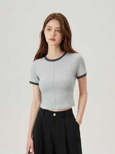 Contrast Color Slim Cropped Top - We’Dee - Modalova