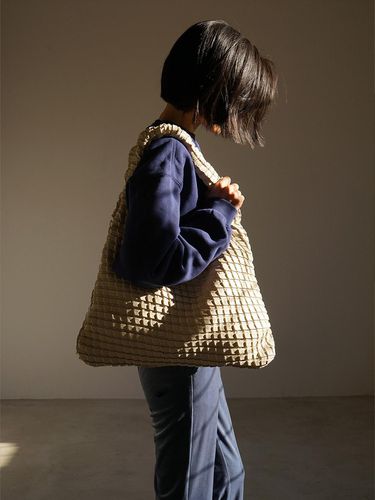 Textured Hobo Bag - KWANI - Modalova