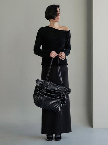 Deborah Ruched Bag_Black - KWANI - Modalova