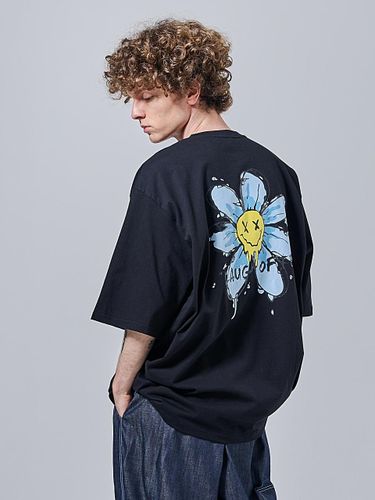 Flower Over Street T-shirt_Black - OTHERFITS - Modalova