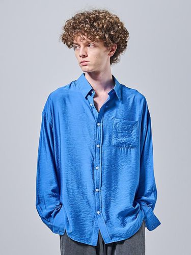 Crinkle Oversized Summer Shirt_Blue - OTHERFITS - Modalova