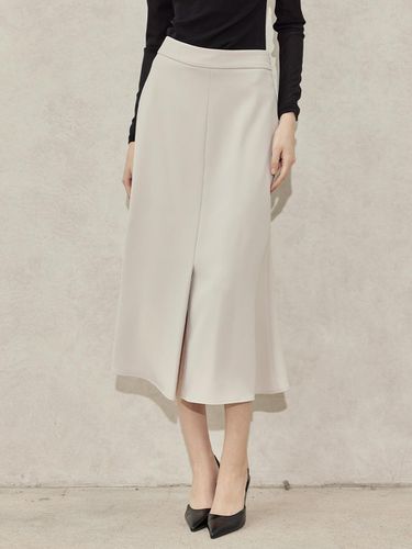 Slit Flare Midi Skirt - Light Beige - hyyk - Modalova