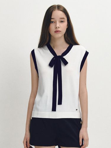 Pleated Ribbon Sleeveless Knit Top - marieclaire - Modalova