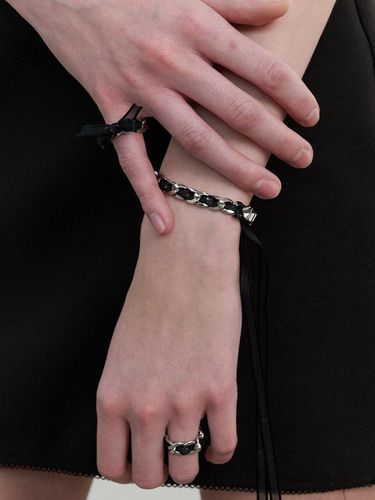 Sheer Ribbon Chain Bracelet - LOVE ME MONSTER - Modalova