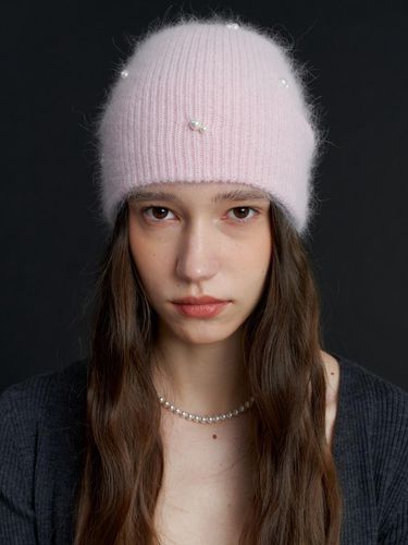 Pearl Snowman Beanie - LOVE ME MONSTER - Modalova