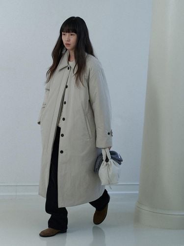 Single Padded Long Coat - URAGO - Modalova