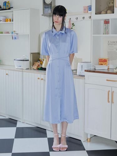 Silky Cross Shirt Dress - Sky Blue - ILLUSTRIS ILLUSION - Modalova