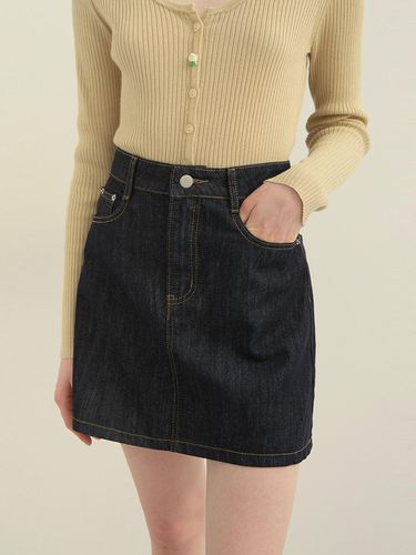 Track Non Fade Dark Denim Skirt - TWEE - Modalova