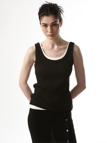 U Neck Ribbed Tank Top (2 Colors) - EAN JO - Modalova