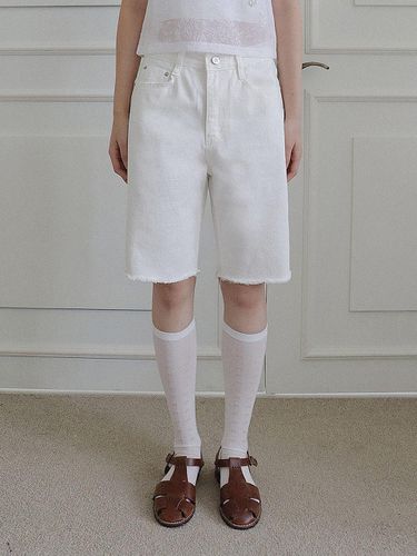 Daisy Bermuda Shorts - White - HAINT - Modalova