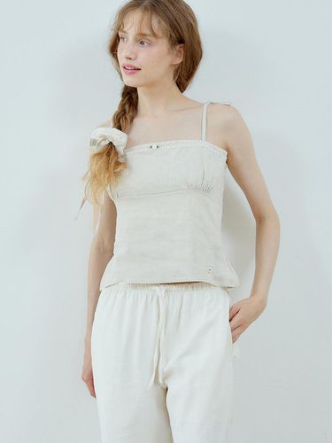 Girly Rose Top_Beige - HHIPS - Modalova