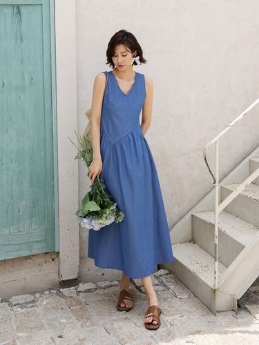 V Neck Sleeveless Vacation Dress - LANGSON - Modalova