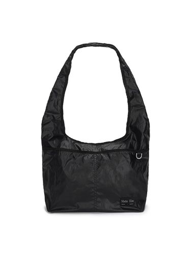 Utility Reversible Shoulder Bag_Black - Matin Kim - Modalova