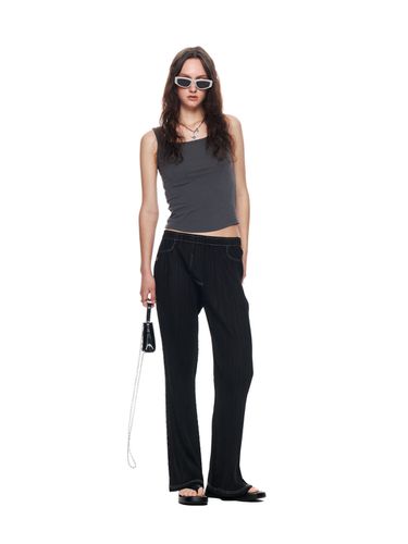 Pleats Stitch Layered Pants_Black - Matin Kim - Modalova