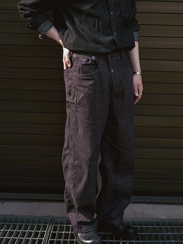 Indian Double Knee Denim Pants_Maroon Black - karactor - Modalova