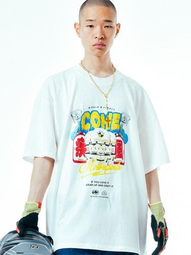 Motorsports Oversize Printed T-shirt_White - C.O.M.E - Modalova