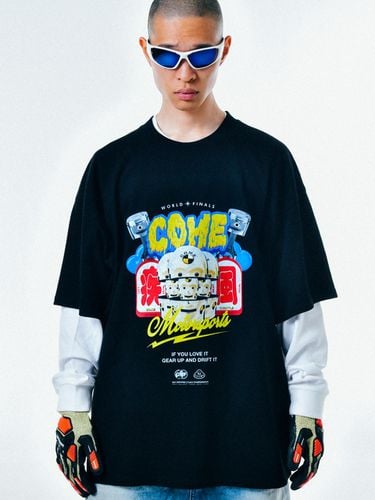 Motorsports Oversize Printed T-shirt_Black - C.O.M.E - Modalova