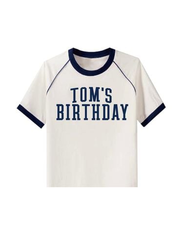 Tom's Birthday Ringer T-shirt_Navy - TOMS BIRTHDAY - Modalova