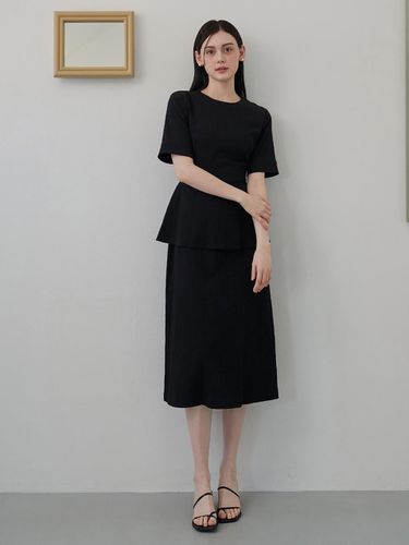 Round Neck Layered Dress_Black - F.cocoromiz - Modalova