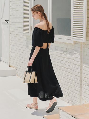 Back Opening Puff Dress_Black - ZEROSTREET - Modalova