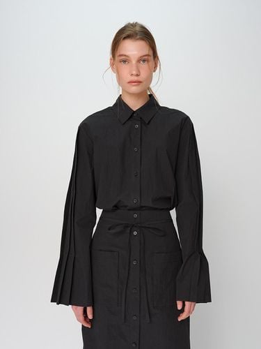 Pleats Sleeve Shirt / Black - PAUL&ALICE - Modalova