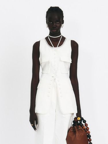 Linen Vest Top With Multi Button Detail_White - GABRIEL LEE - Modalova