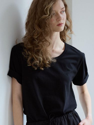 U-neck Boxy T-shirt_Black - GRIDA-J - Modalova