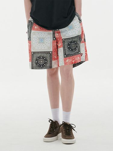 Nomantic Muti Pattern Belted Paisley Short Pants - beyondcloset - Modalova