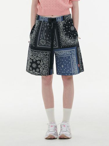 Nomantic Muti Pattern Belted Paisley Short Pants - beyondcloset - Modalova