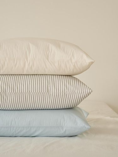 High Density Bio Wash Cotton Quilted Pillow Cover - DECOVIEW - Modalova