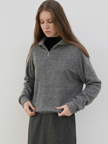 Jenna Half Zip Up Collar Knit _ GREY - LEIE - Modalova