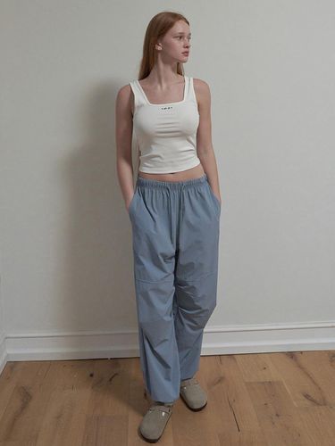 Nylon Track Pants [Light Blue] - INJIACTIVE - Modalova