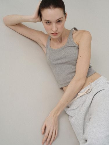 Curved Rib Tank Top_Gray - NOTHING WRITTEN - Modalova