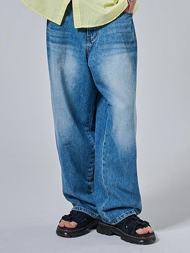 Domingo washing hip wide denim pants (Indigo) - OTHERFITS - Modalova