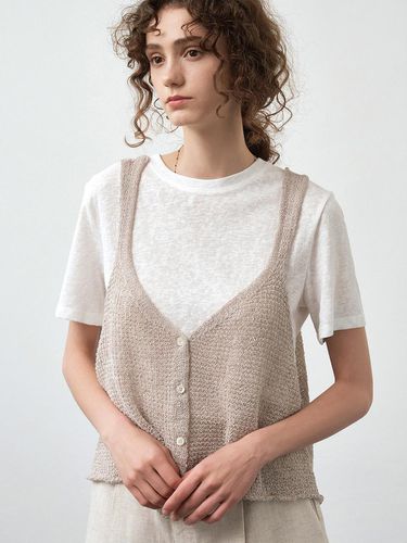 Ruffled Bustier Knit Vest_Beige - KOZNOK - Modalova