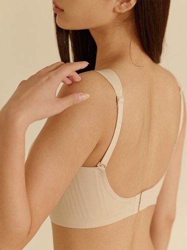 Sheer Bragglam Backless - MARUN5 - Modalova