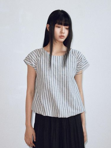 IT_Striped sleeve shirt_2color - itte - Modalova