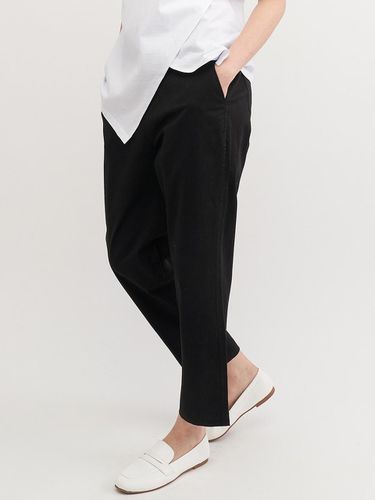 Cotton Straight Fit Capri Banding Pants (size 2) - SEKANSKEEN - Modalova