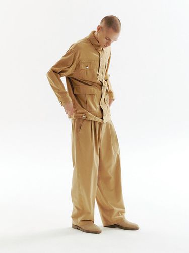 Pleated Chino Pants Light Brown - CHOWOO - Modalova