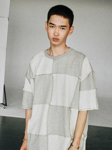 Checker Square Oversized T-Shirt - Melange Gray - Cord. - Modalova