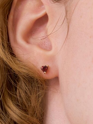 K Natural Garnet Heart Piercing (Single) - BARA DU - Modalova